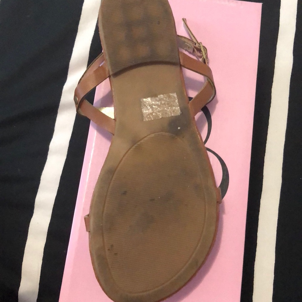 Sandals - Picture 2 of 4
